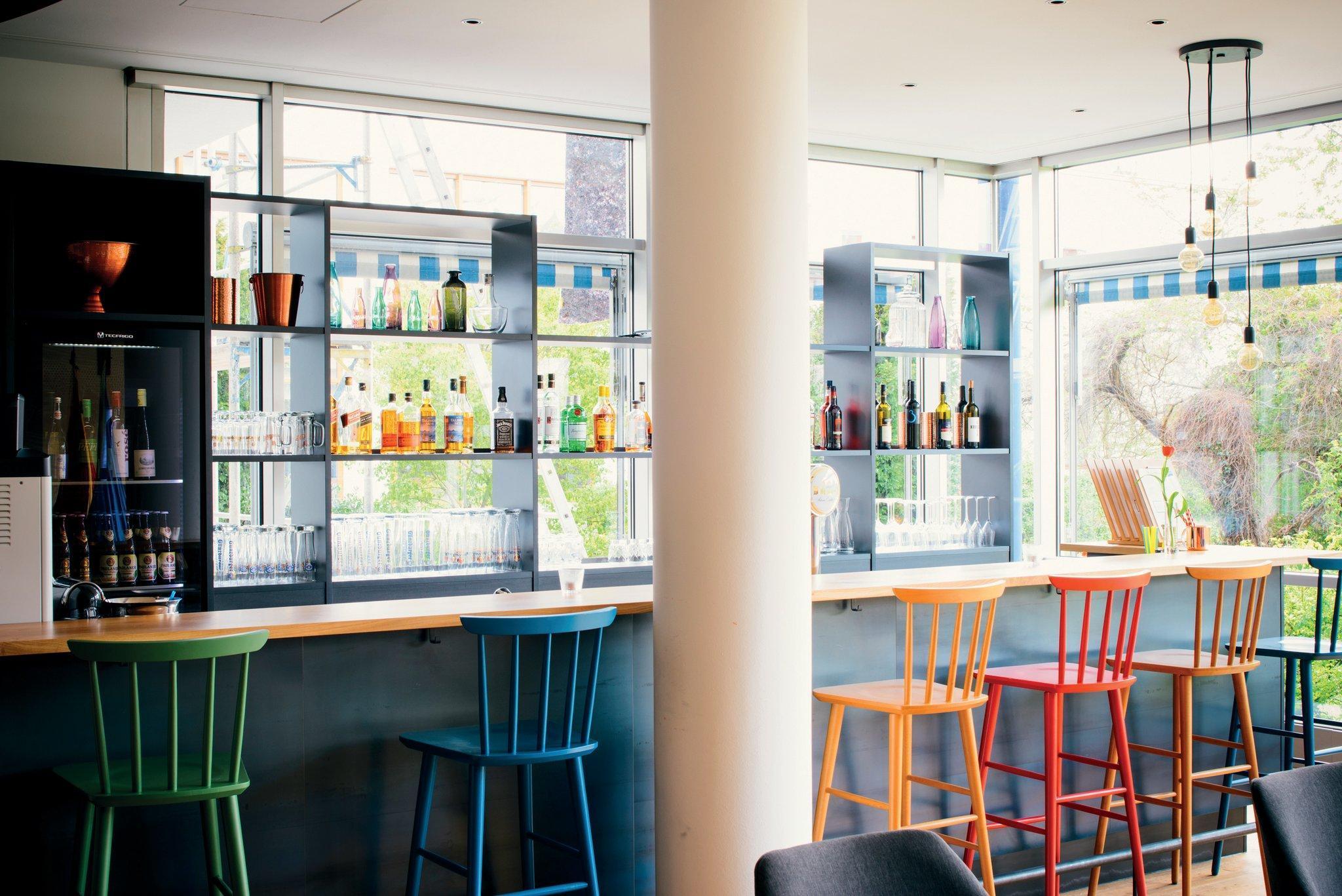 Vienna House Easy By Wyndham Guenzburg Hotel Bagian luar foto